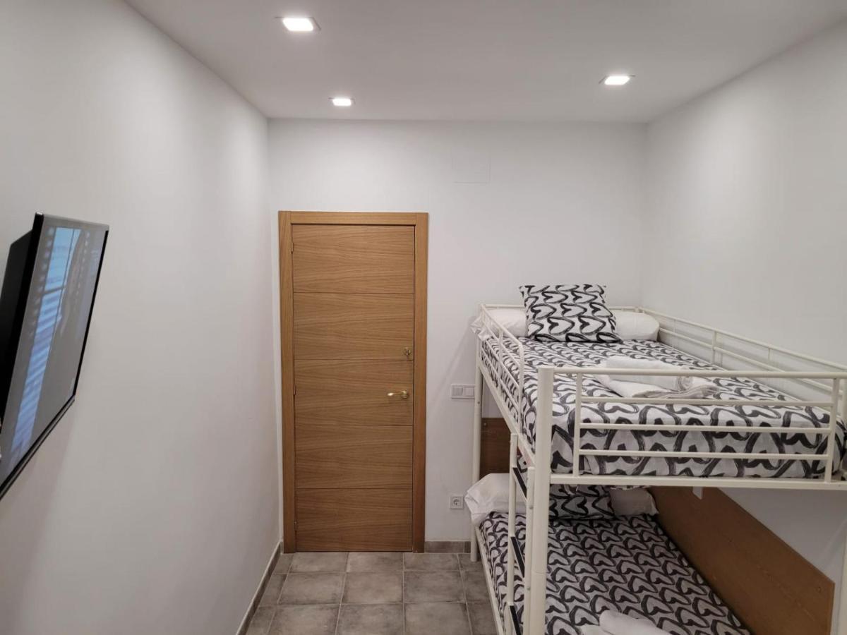 Hotel Coliving New San Bernando Madrid Esterno foto