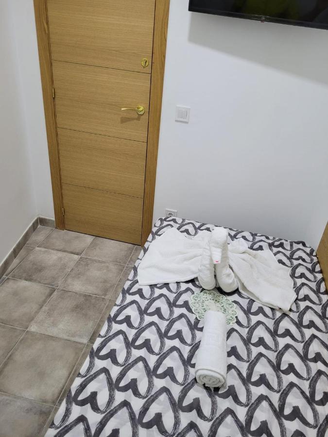 Hotel Coliving New San Bernando Madrid Esterno foto