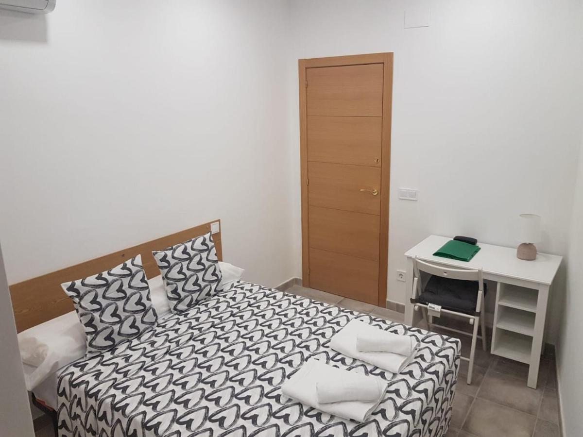 Hotel Coliving New San Bernando Madrid Esterno foto